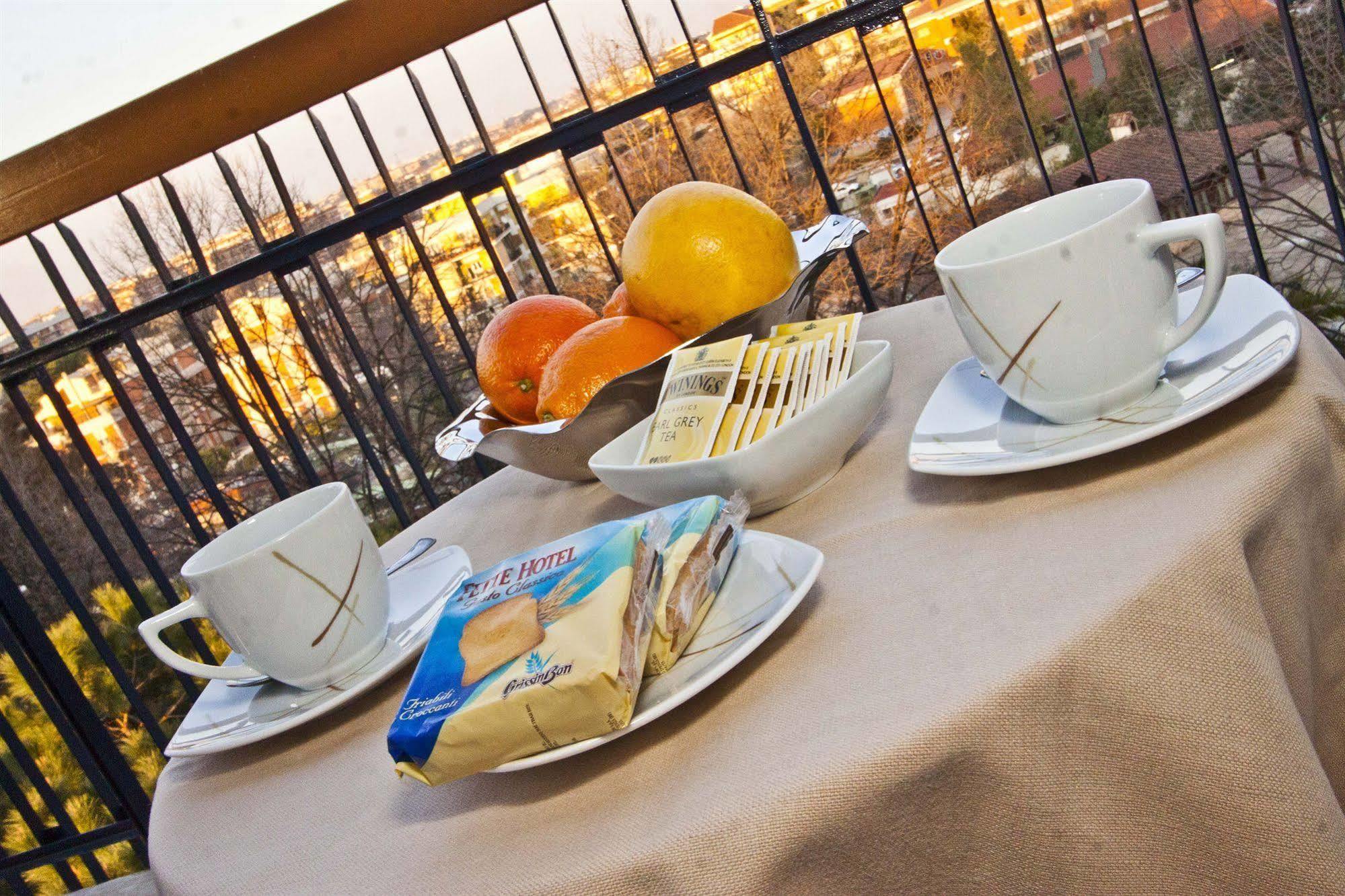Roof Garden Zaccardi Bed & Breakfast Rome